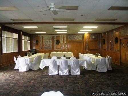 Regency Inn And Conference Center Clinton Facilidades foto